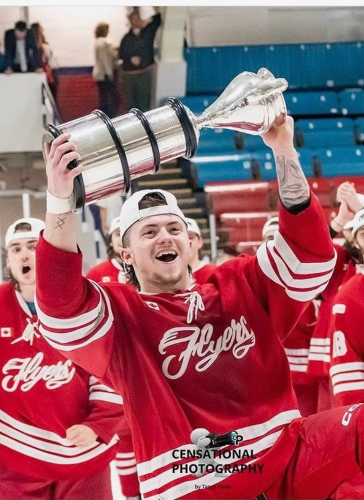 Kale Couvillon Leamington Flyers 71 Hockey